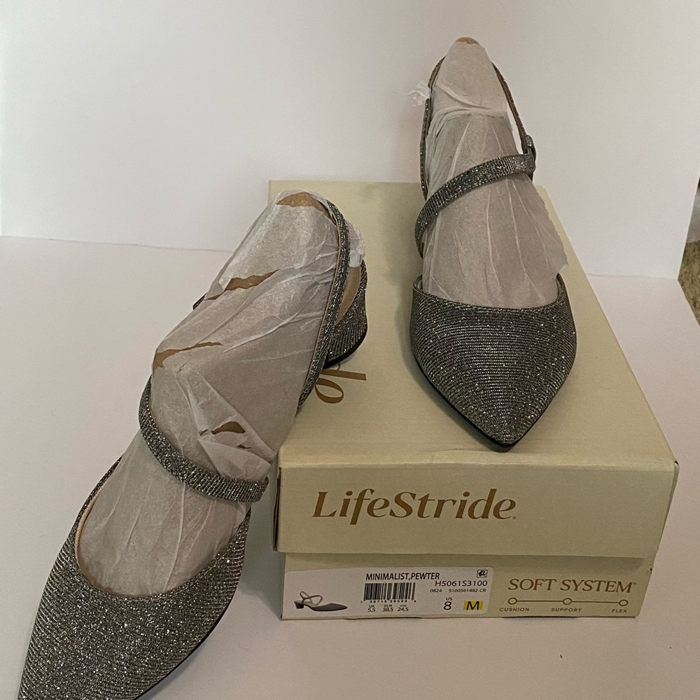 Life Stride Minimalist Pewter Sparkle Pointed-Toe Slingback Size 8M Pumps - Picture 7 of 9